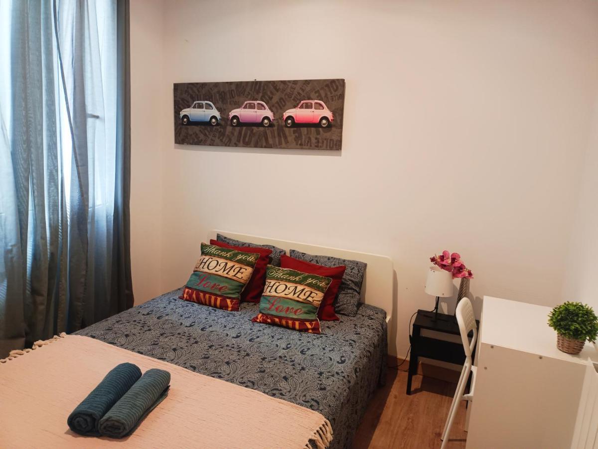 Private Rooms In Born Барселона Екстер'єр фото