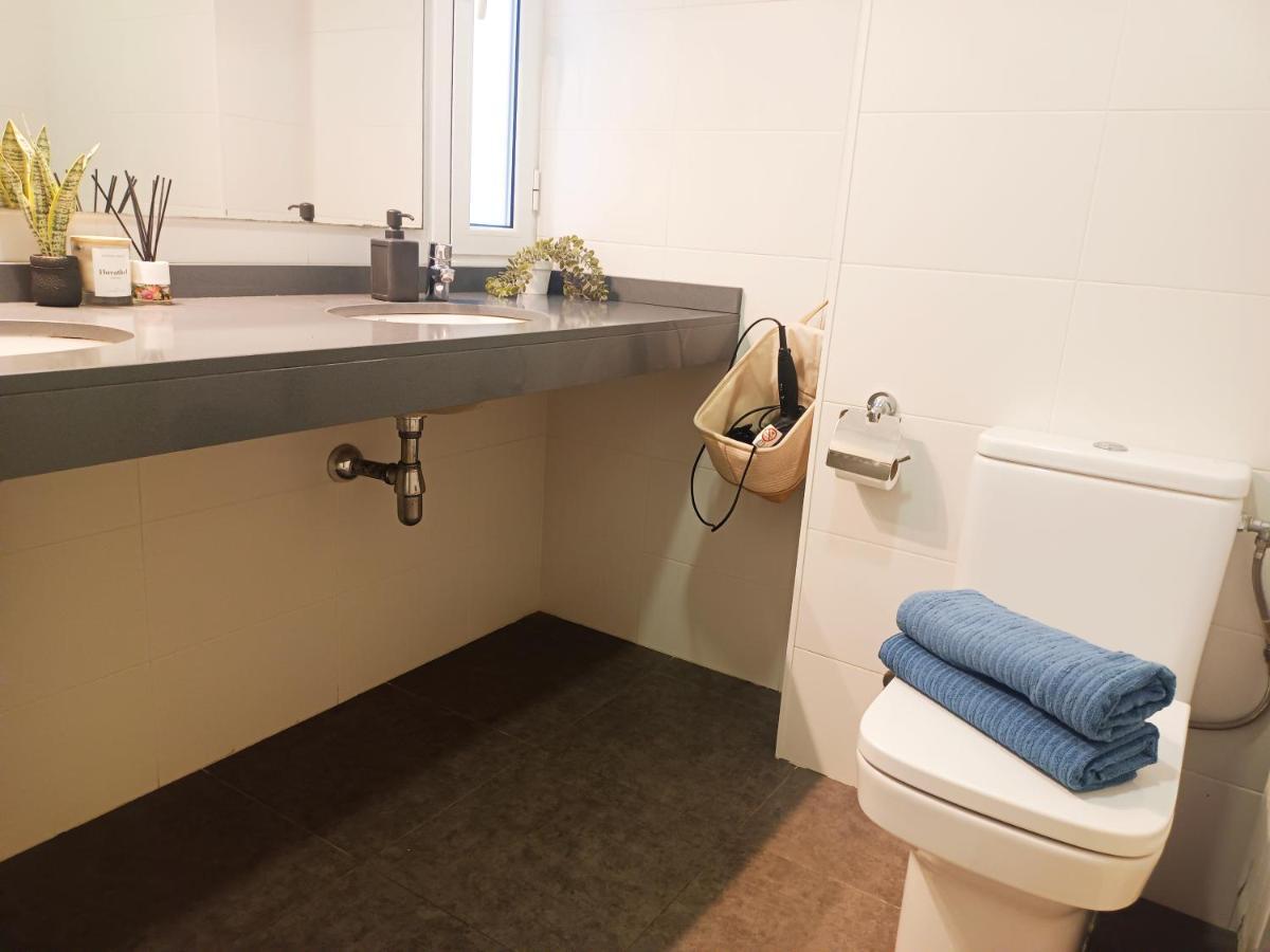 Private Rooms In Born Барселона Екстер'єр фото