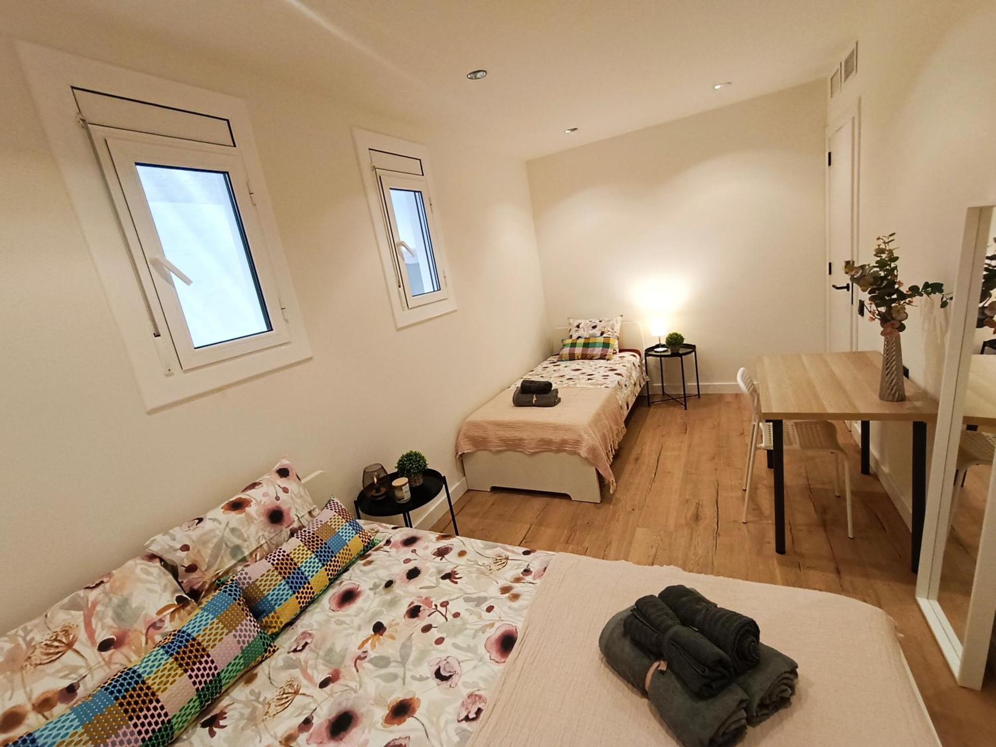 Private Rooms In Born Барселона Екстер'єр фото